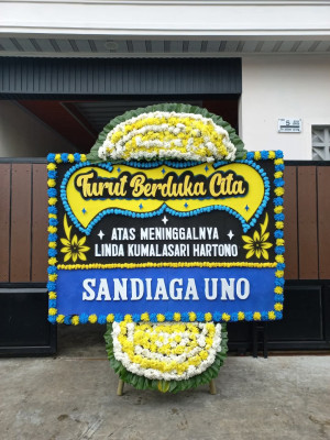 Papan Bunga Duka di Tondano Barat