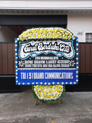 Papan Bunga Duka di Tondano Barat